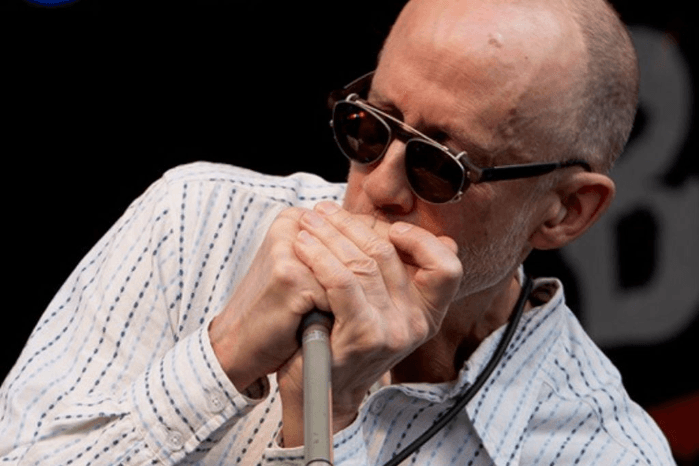 Carlos del Junco & The Blues Mongrels